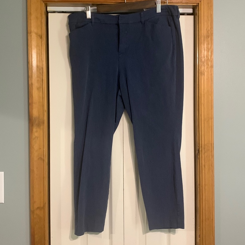 Old Navy Pixie Pants. High Waisted in Blue